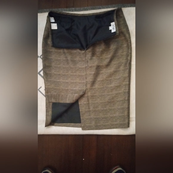 "LE SUIT" SKIRT SUIT - Picture 6 of 10